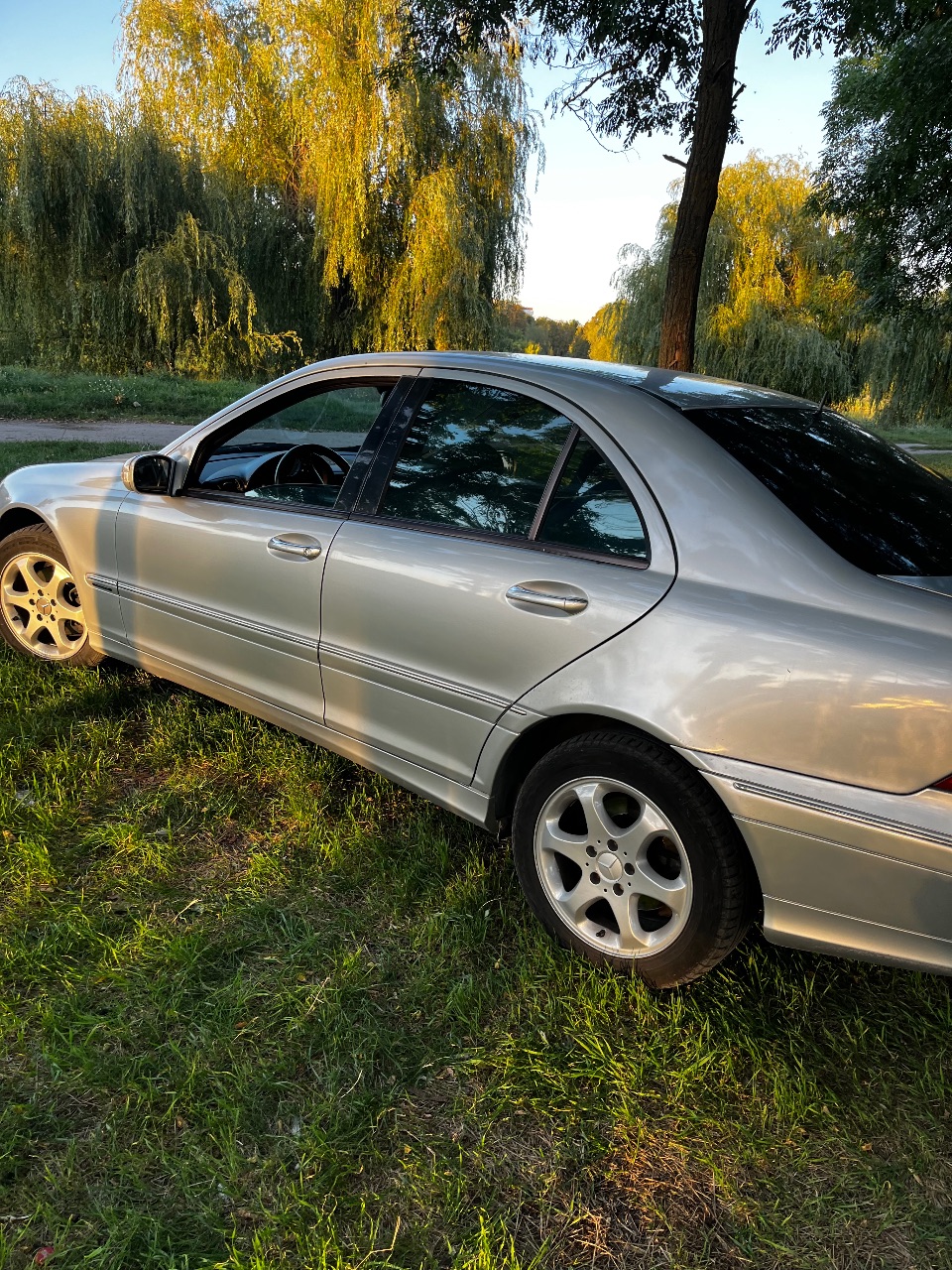 Mercedes-Benz C-Класс - фото 4