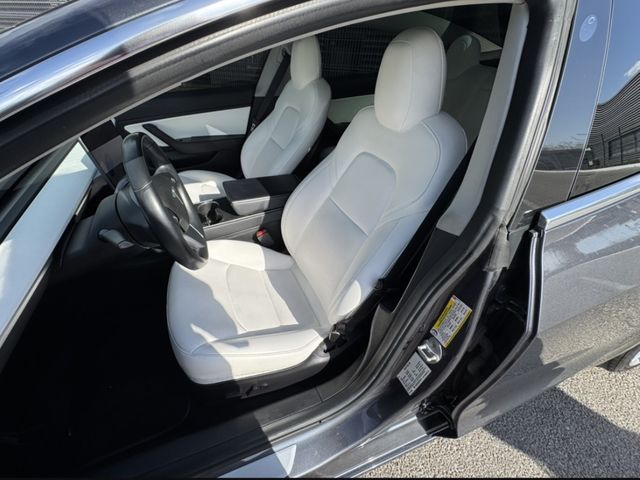 Tesla Model 3 2019, Львів, $17 800 - зображення 3