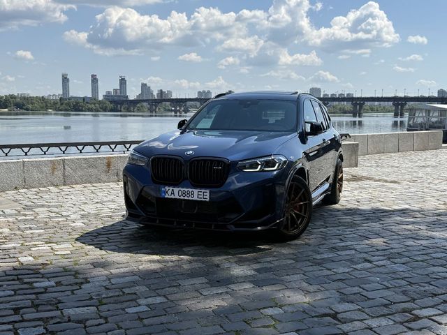 BMW X3 - фото 1