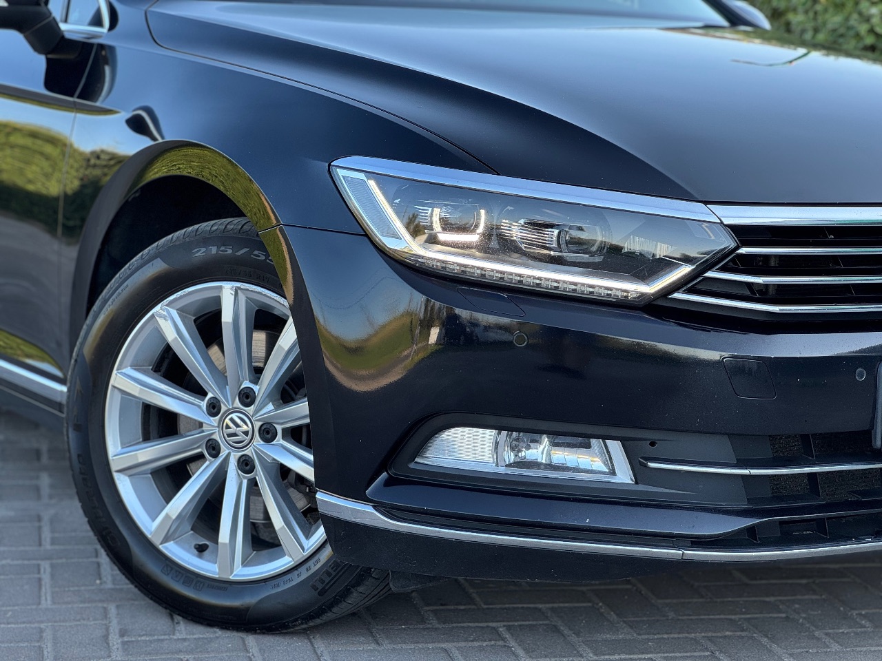 Volkswagen Passat - фото 4