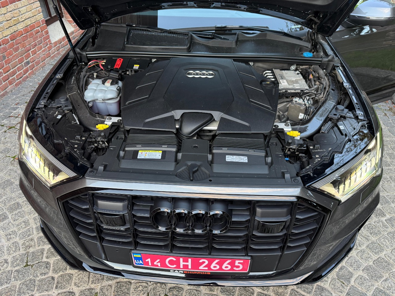 Audi Q7 - фото 30