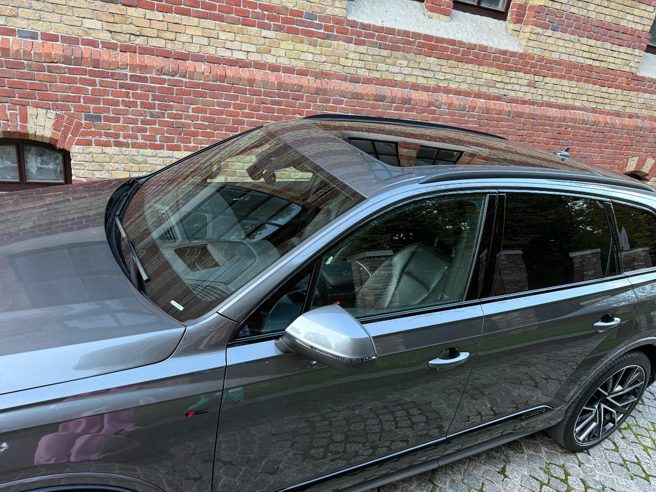 Audi Q7 - фото 13