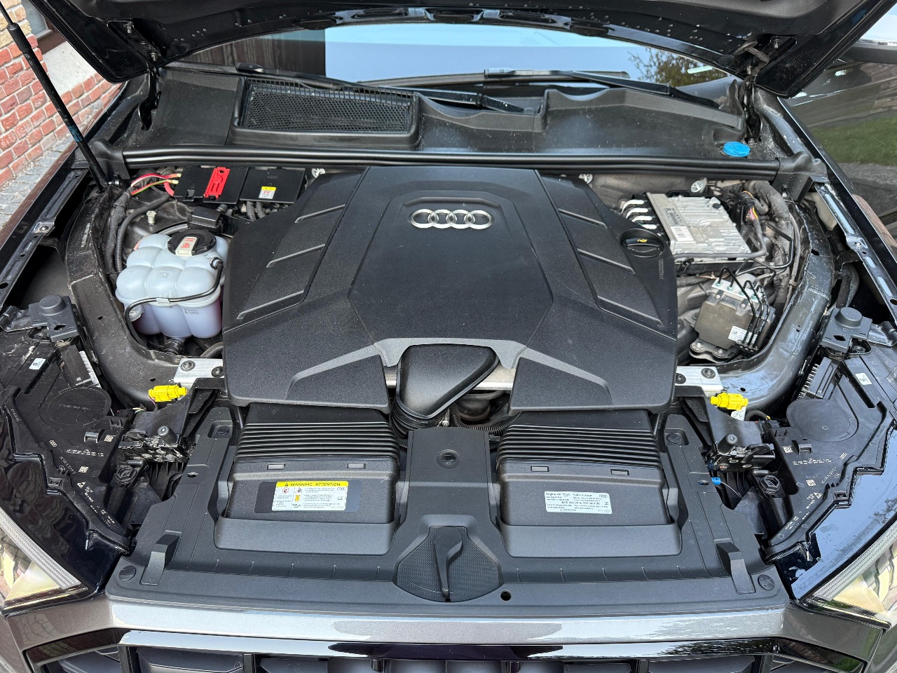 Audi Q7 - фото 31