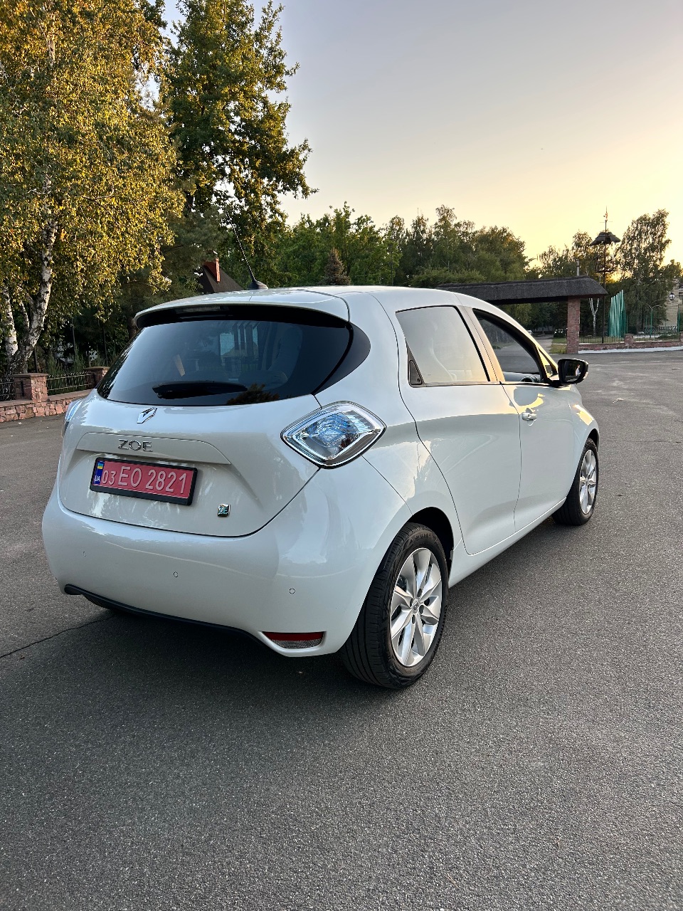 Renault ZOE - фото 5