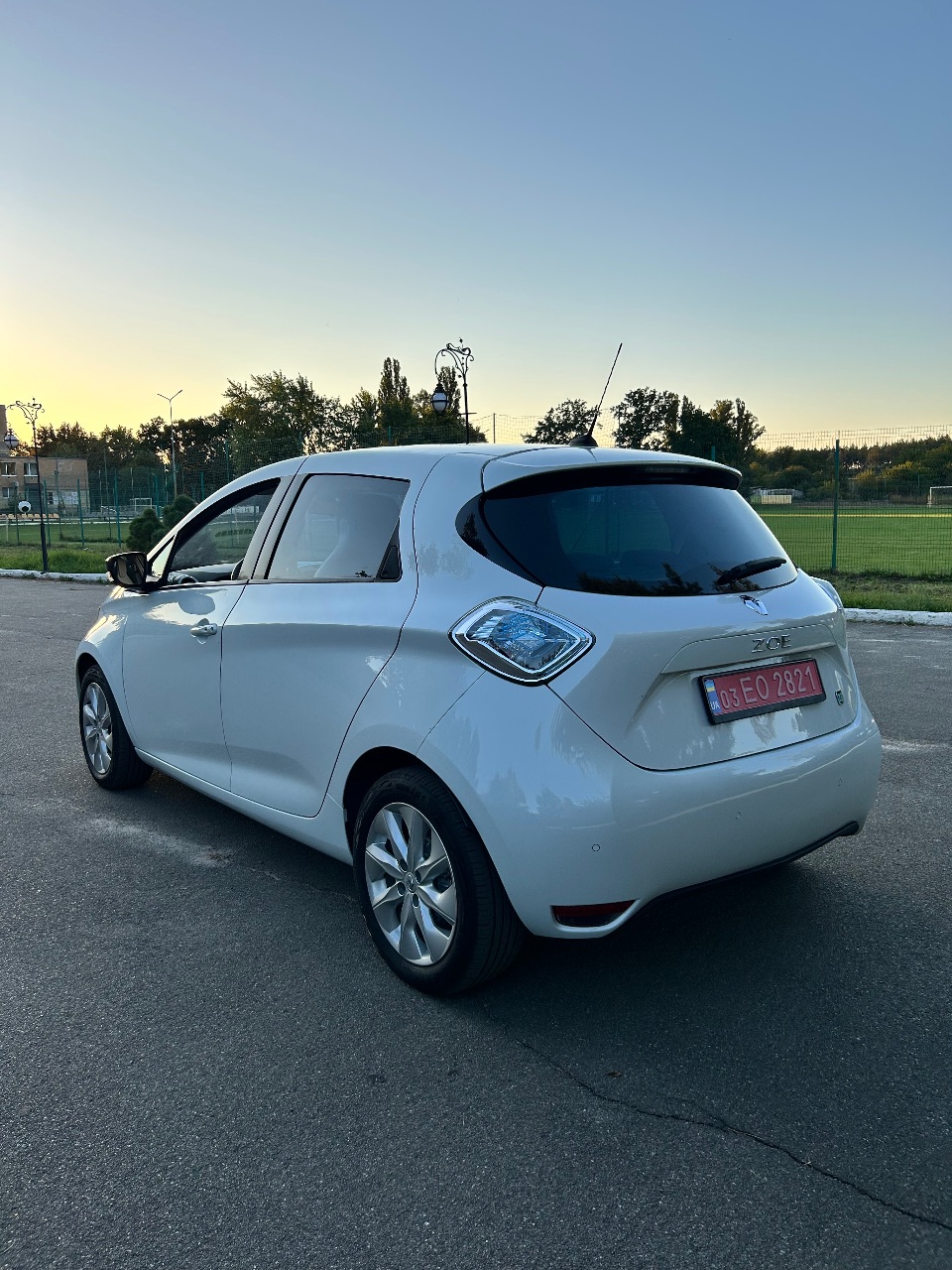 Renault ZOE - фото 3