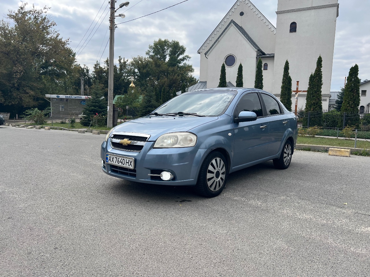 Chevrolet Aveo - фото 1