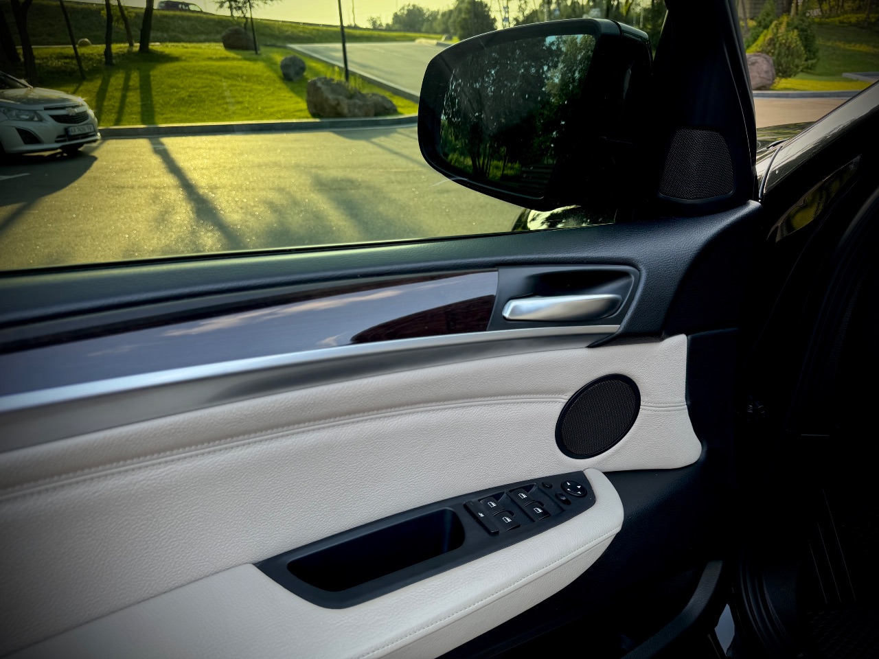 BMW X6 - фото 28