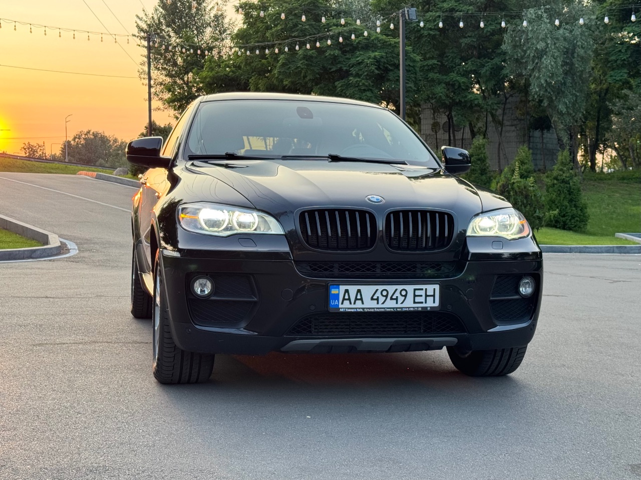 BMW X6 - фото 12