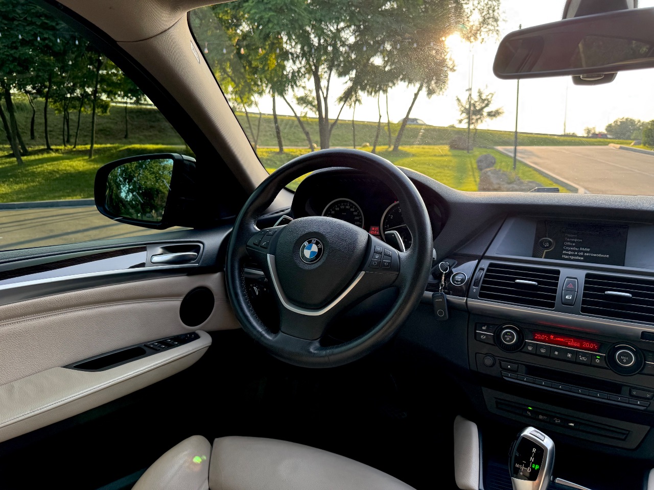 BMW X6 - фото 24