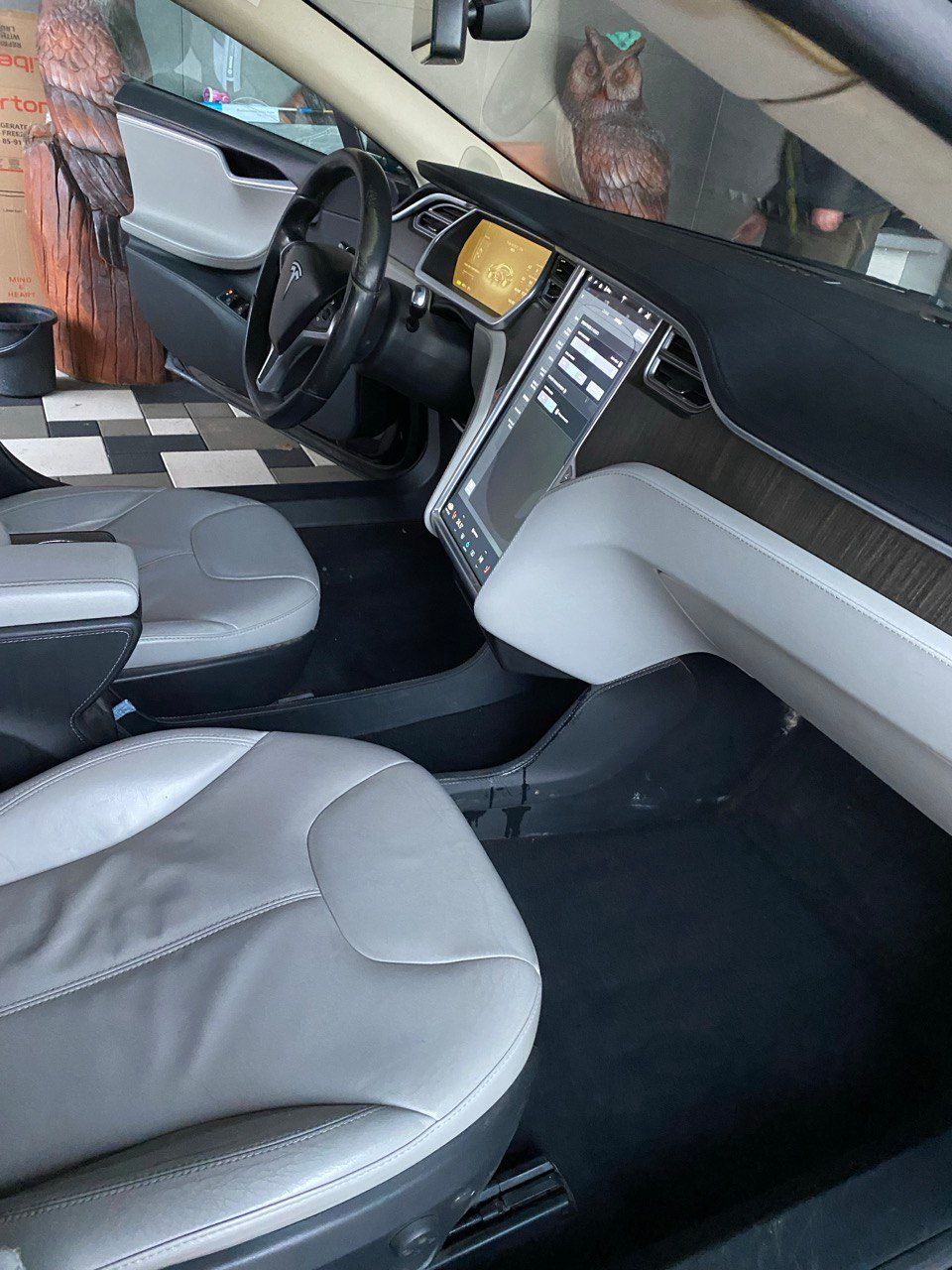 Tesla Model S - фото 14