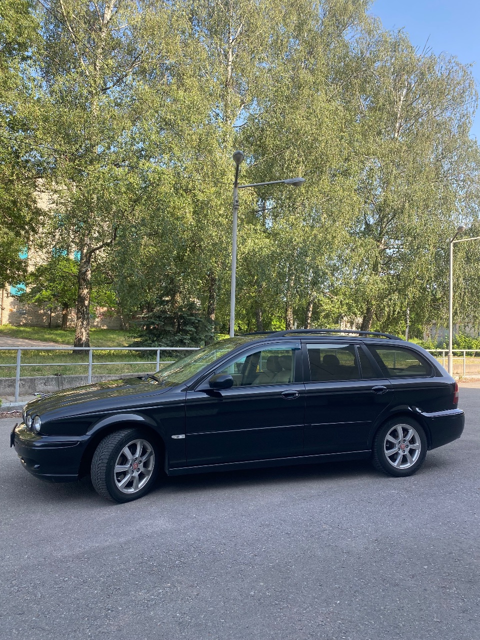 Jaguar X-Type - фото 4