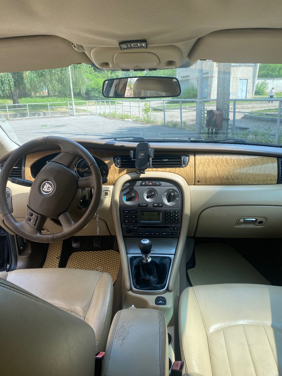 Jaguar X-Type - фото 11