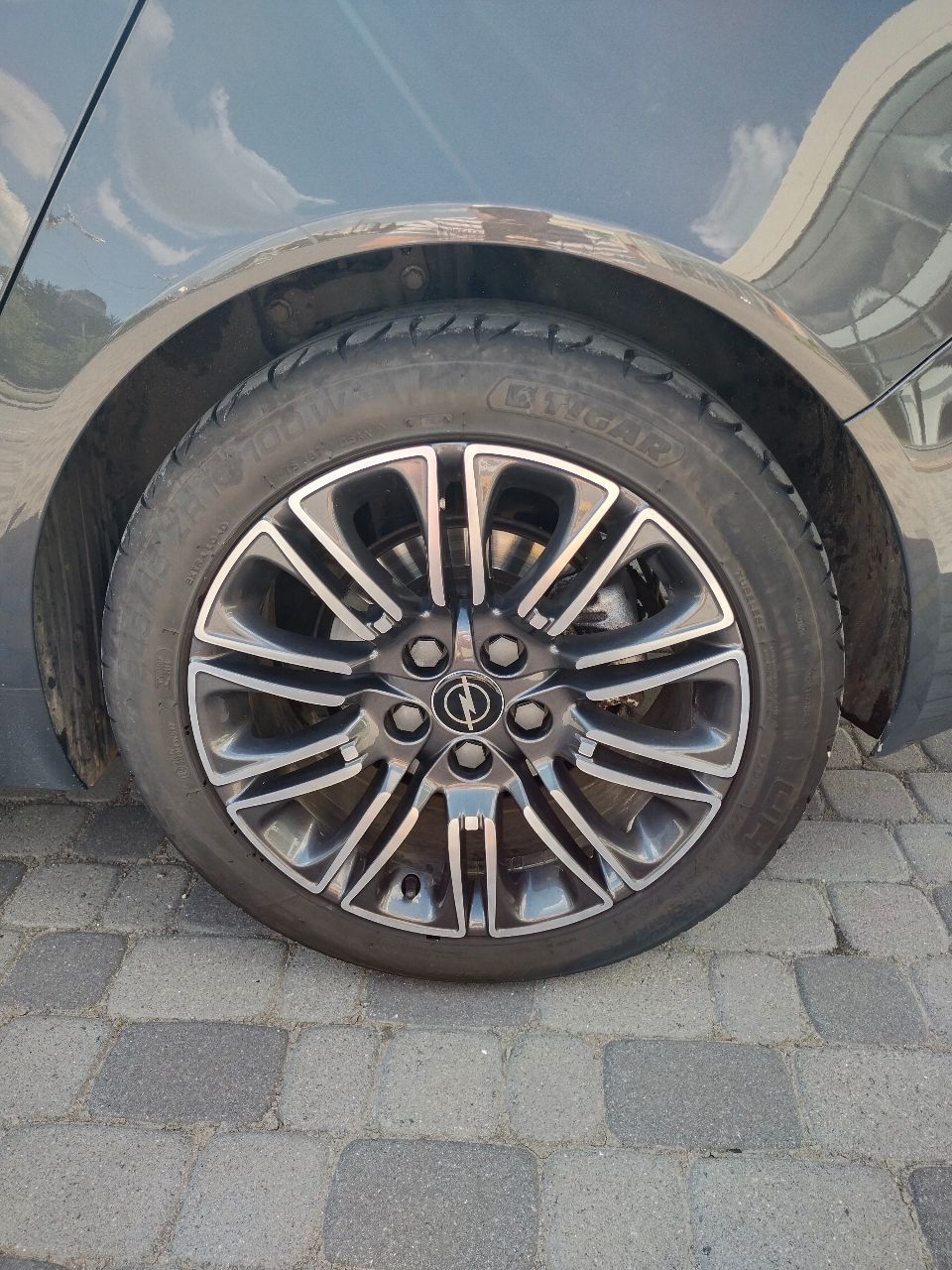 Opel Insignia - фото 14