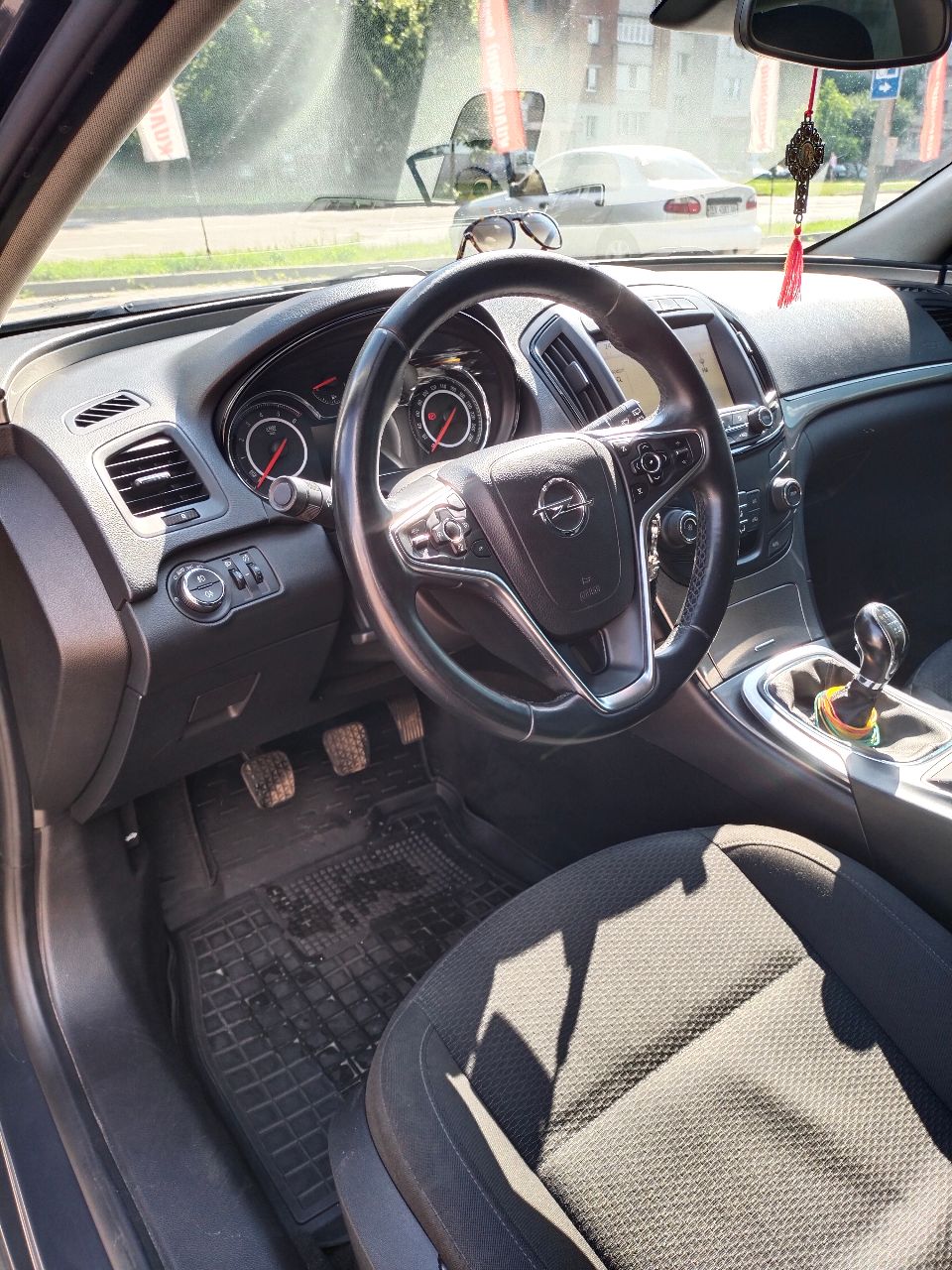 Opel Insignia - фото 13