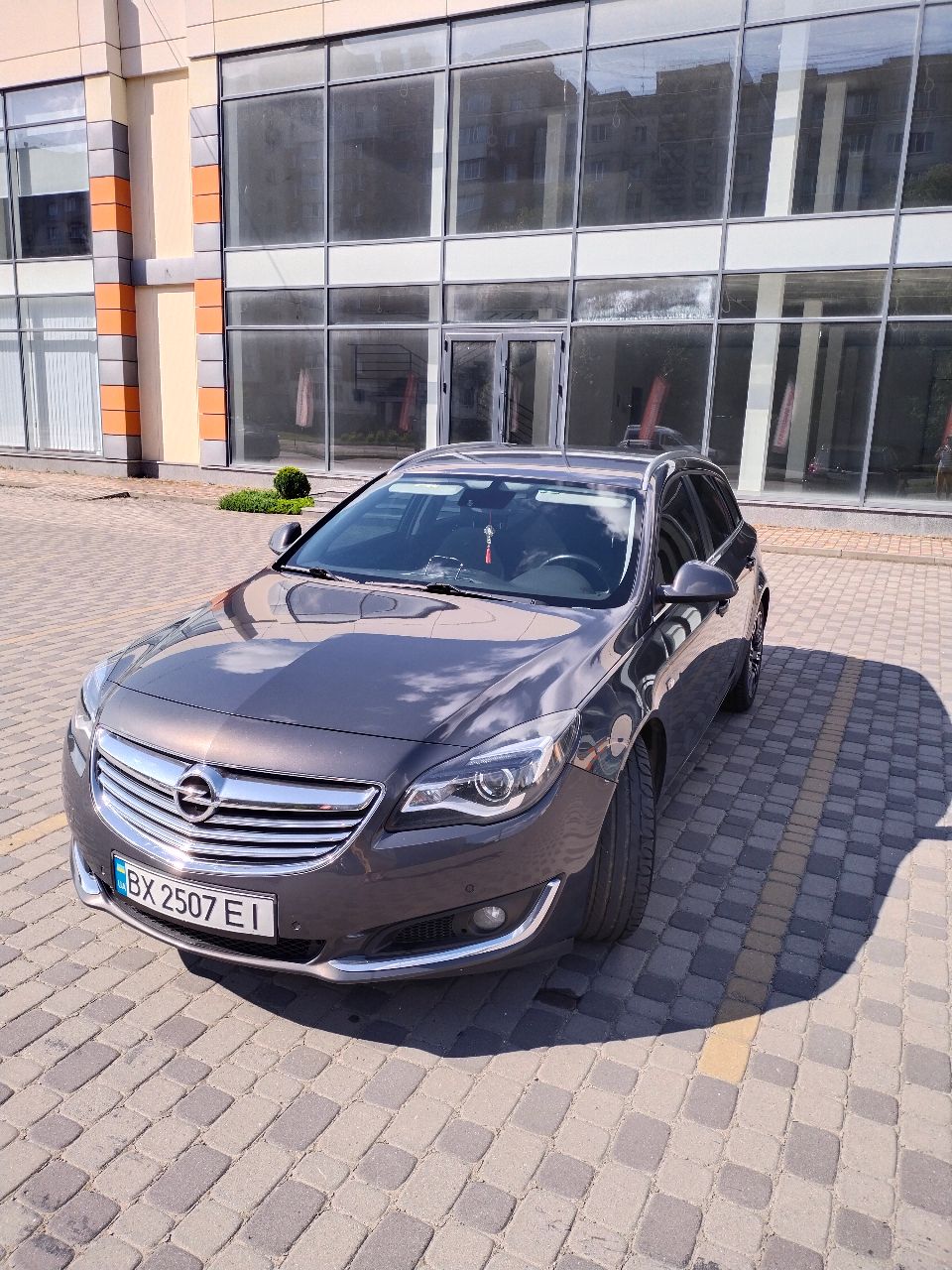 Opel Insignia - фото 3