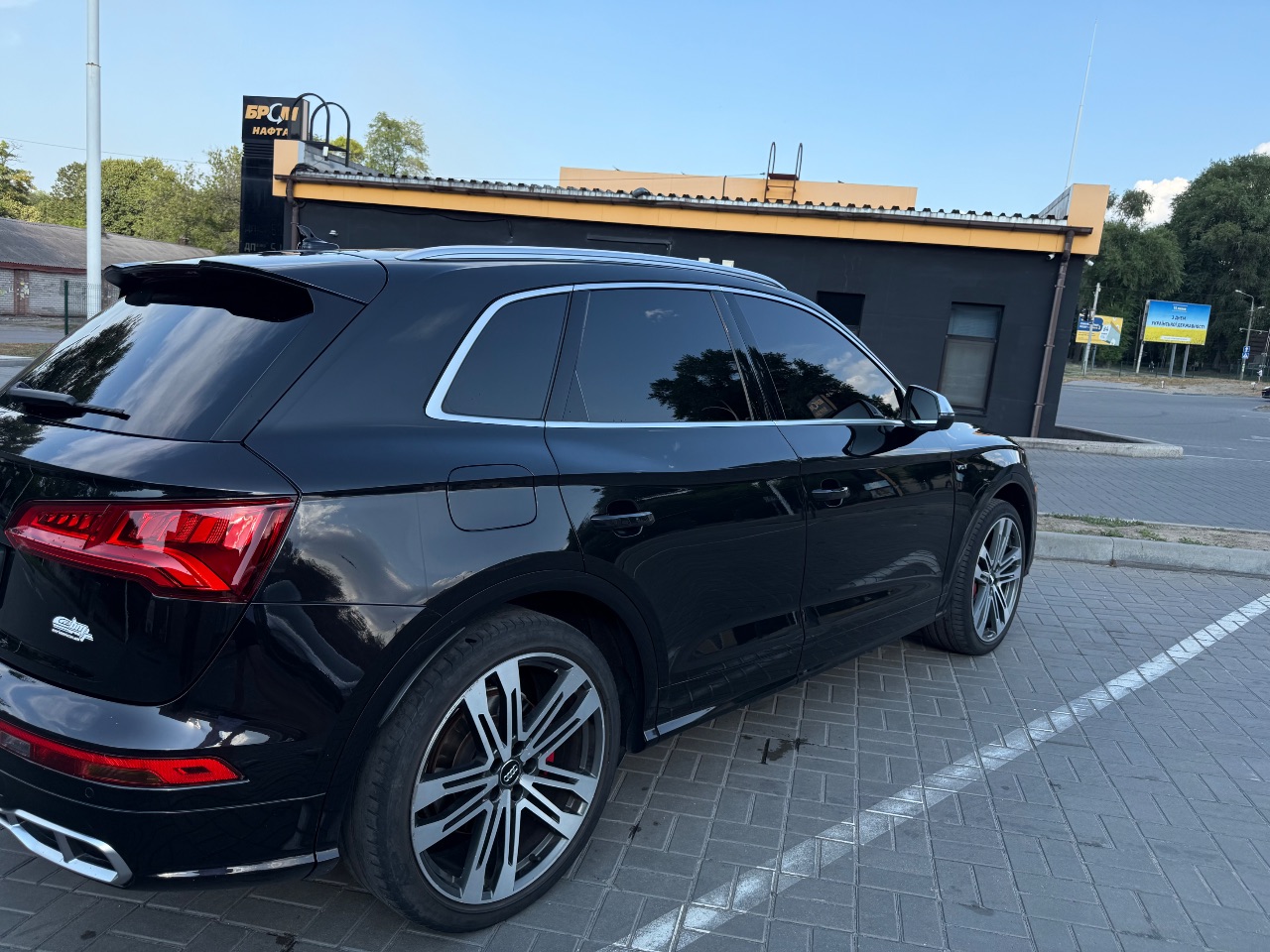 Audi SQ5 - фото 2