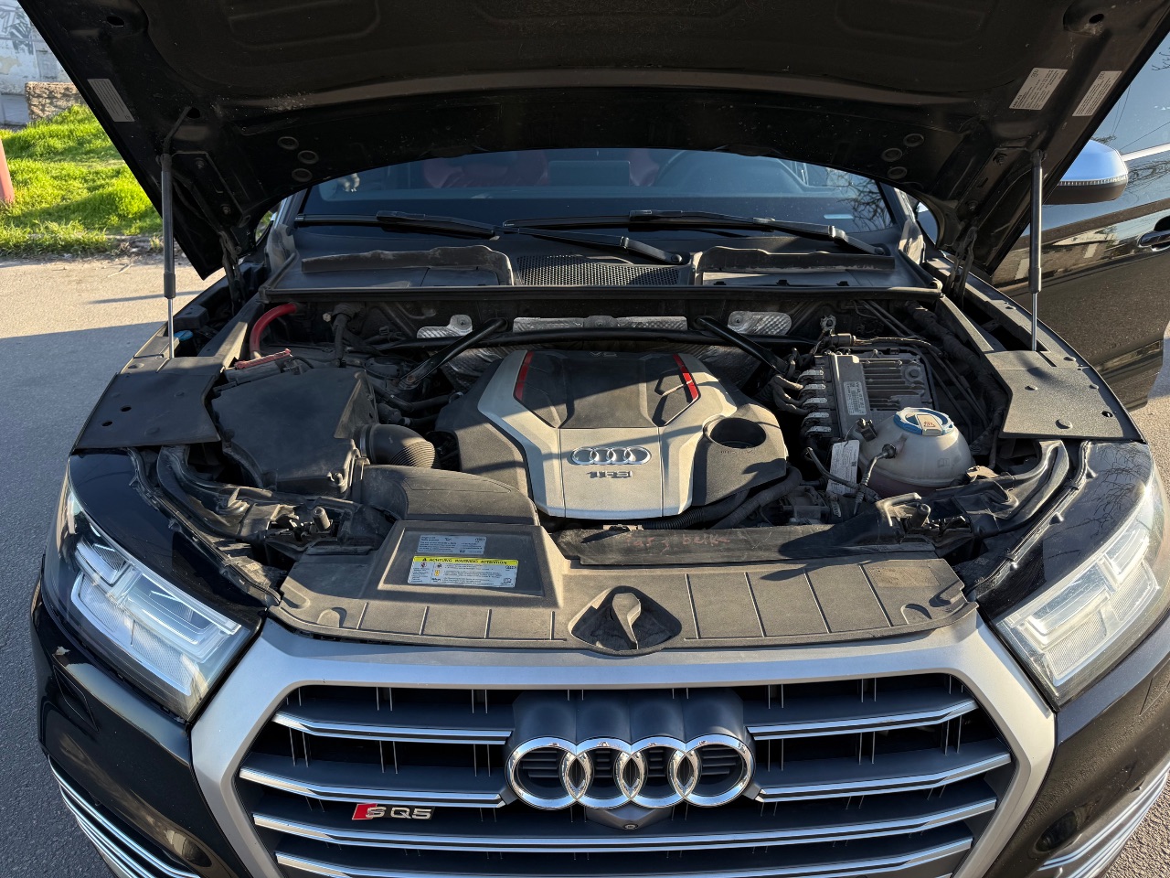 Audi SQ5 - фото 8