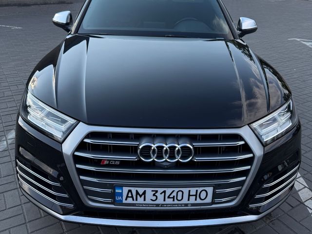 Audi SQ5 - фото 1
