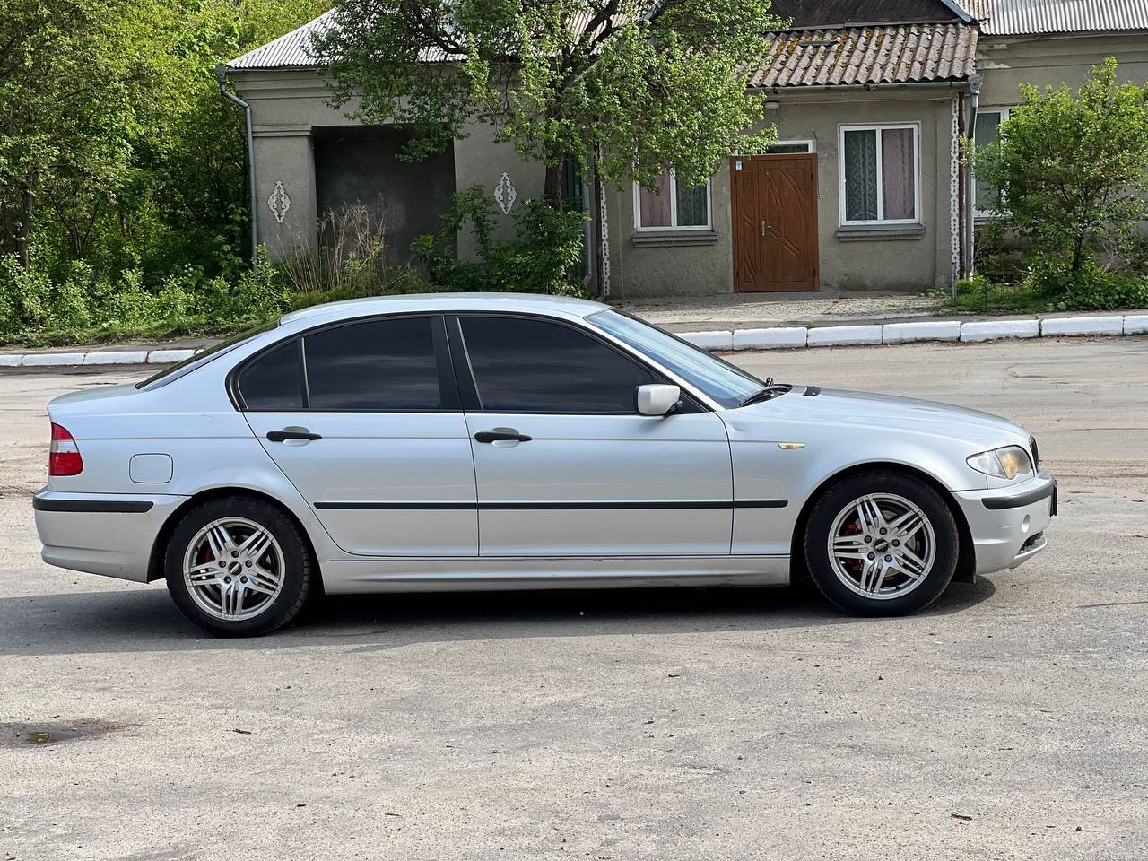 BMW 3 серії - фото 6