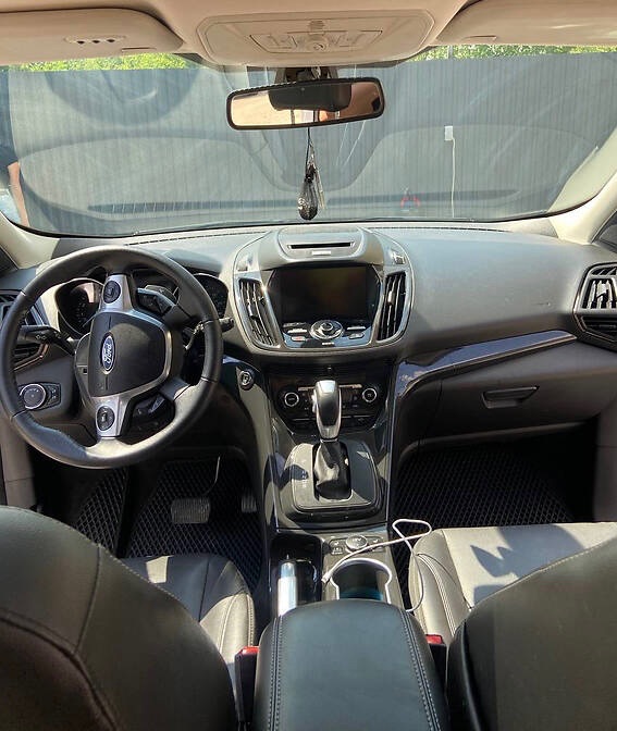 Ford Escape - фото 7