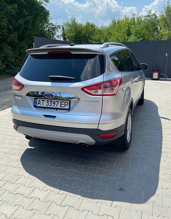 Ford Escape - фото 5