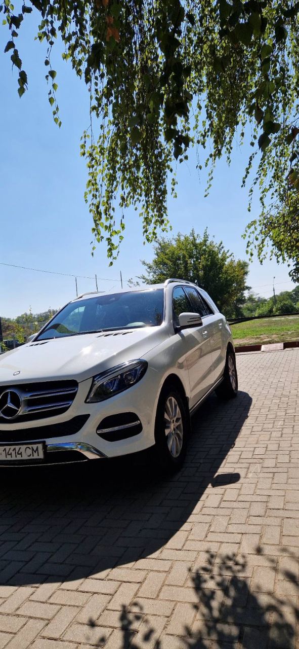 Mercedes-Benz GLE - фото 2