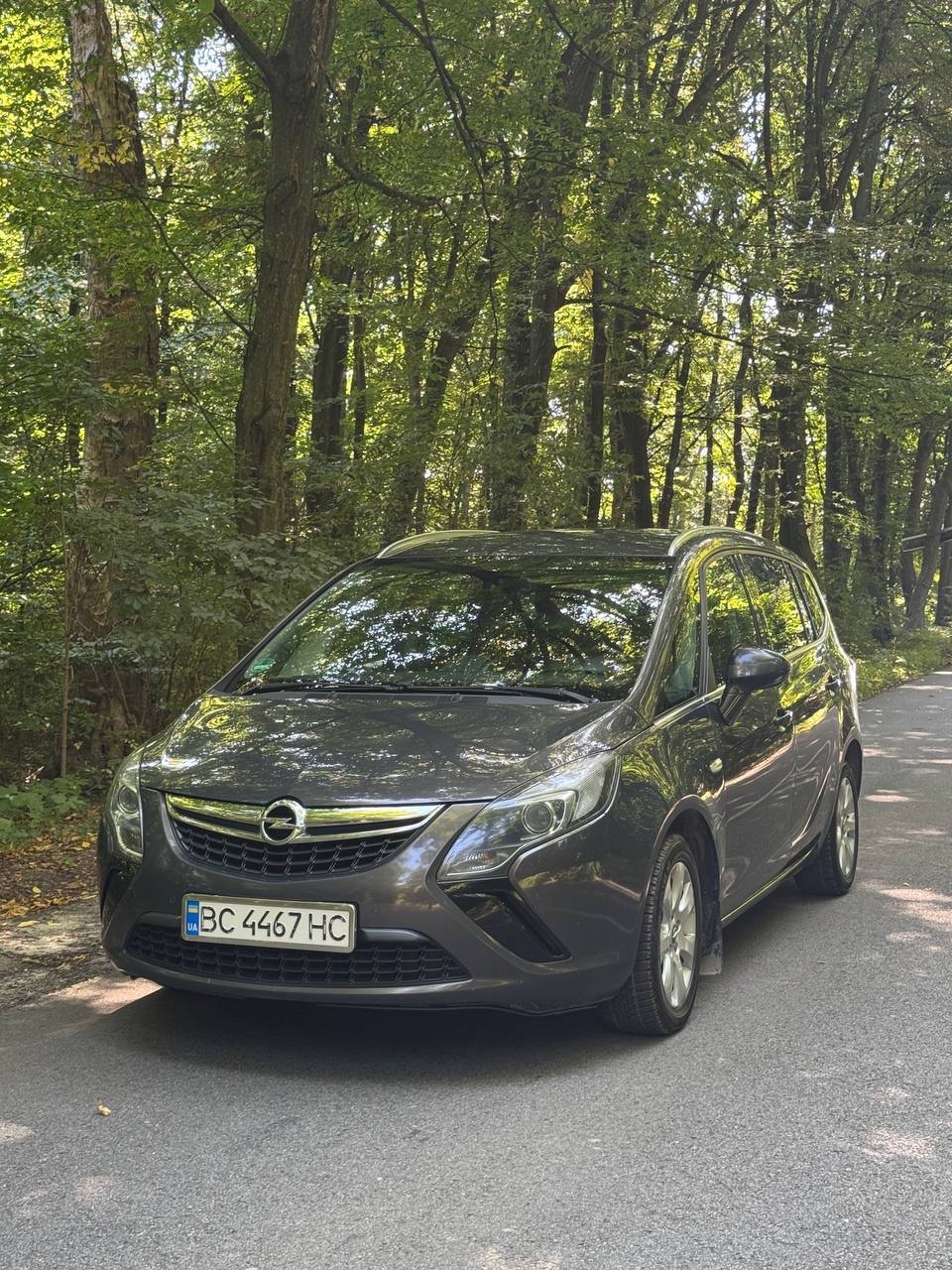 Opel Zafira - фото 1