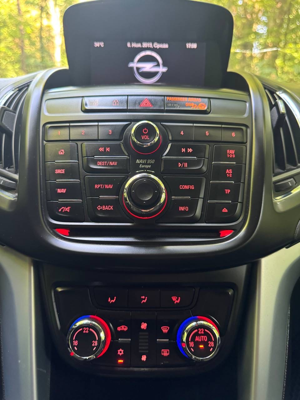 Opel Zafira - фото 15