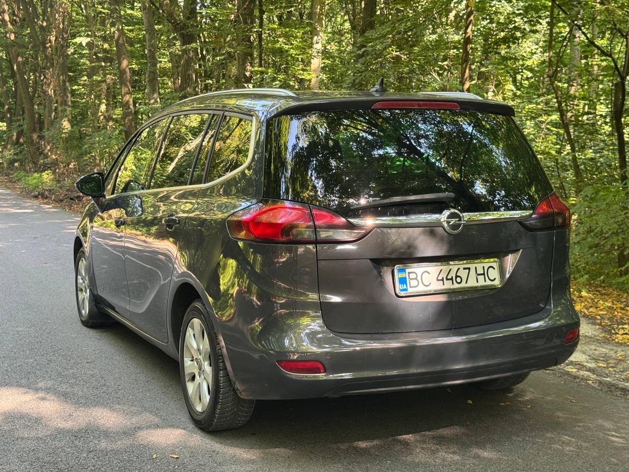 Opel Zafira - фото 6