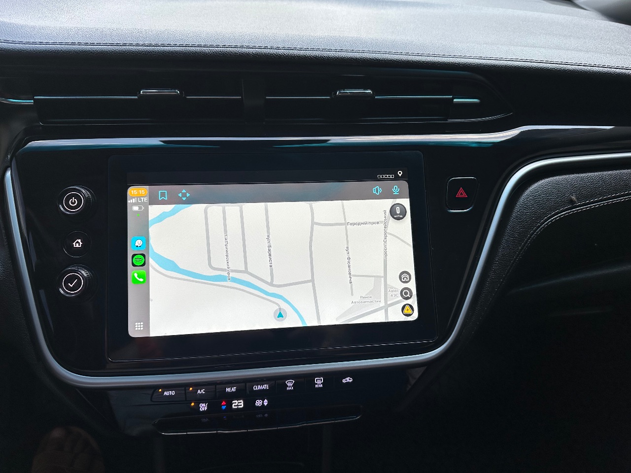 Chevrolet Bolt - фото 24