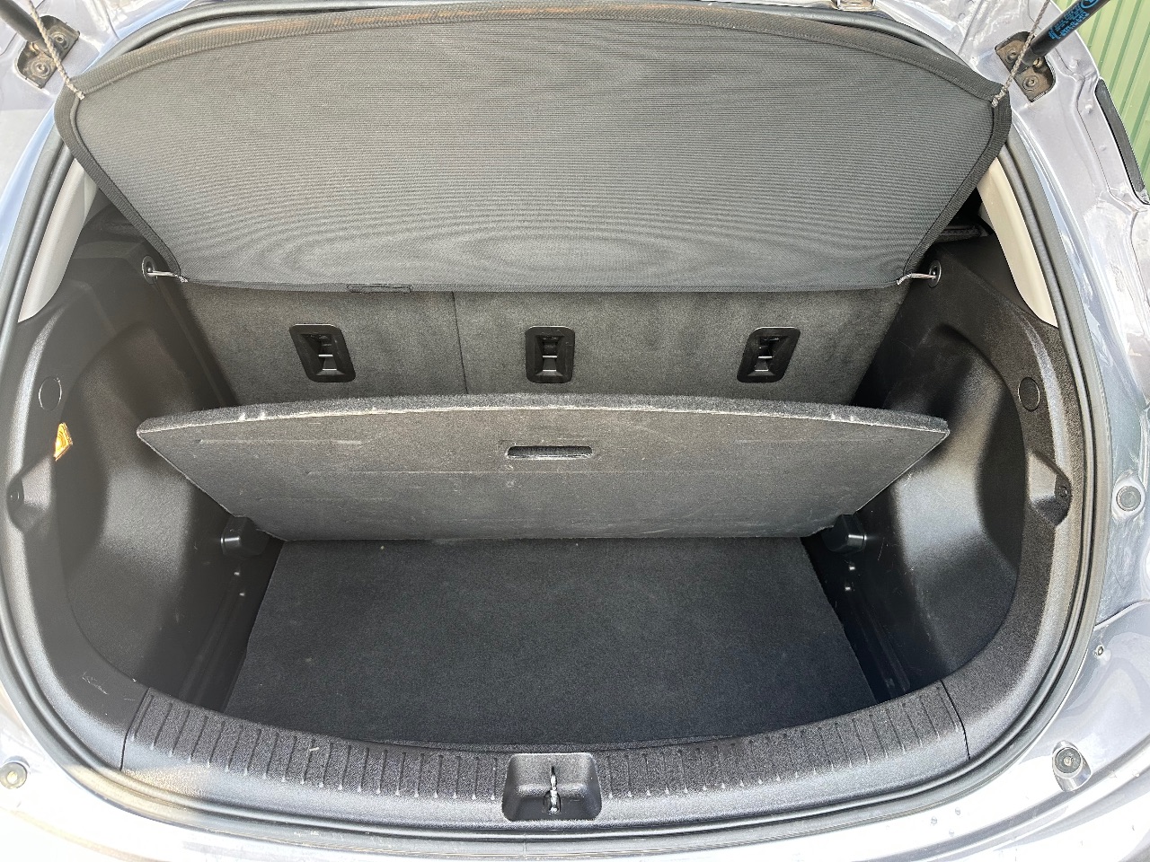 Chevrolet Bolt - фото 40