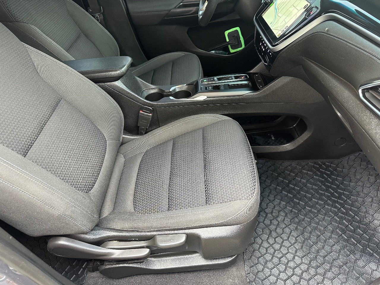 Chevrolet Bolt - фото 28