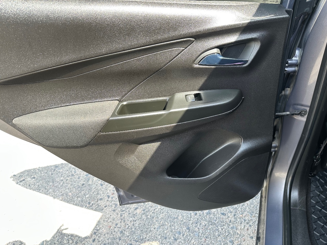 Chevrolet Bolt - фото 38