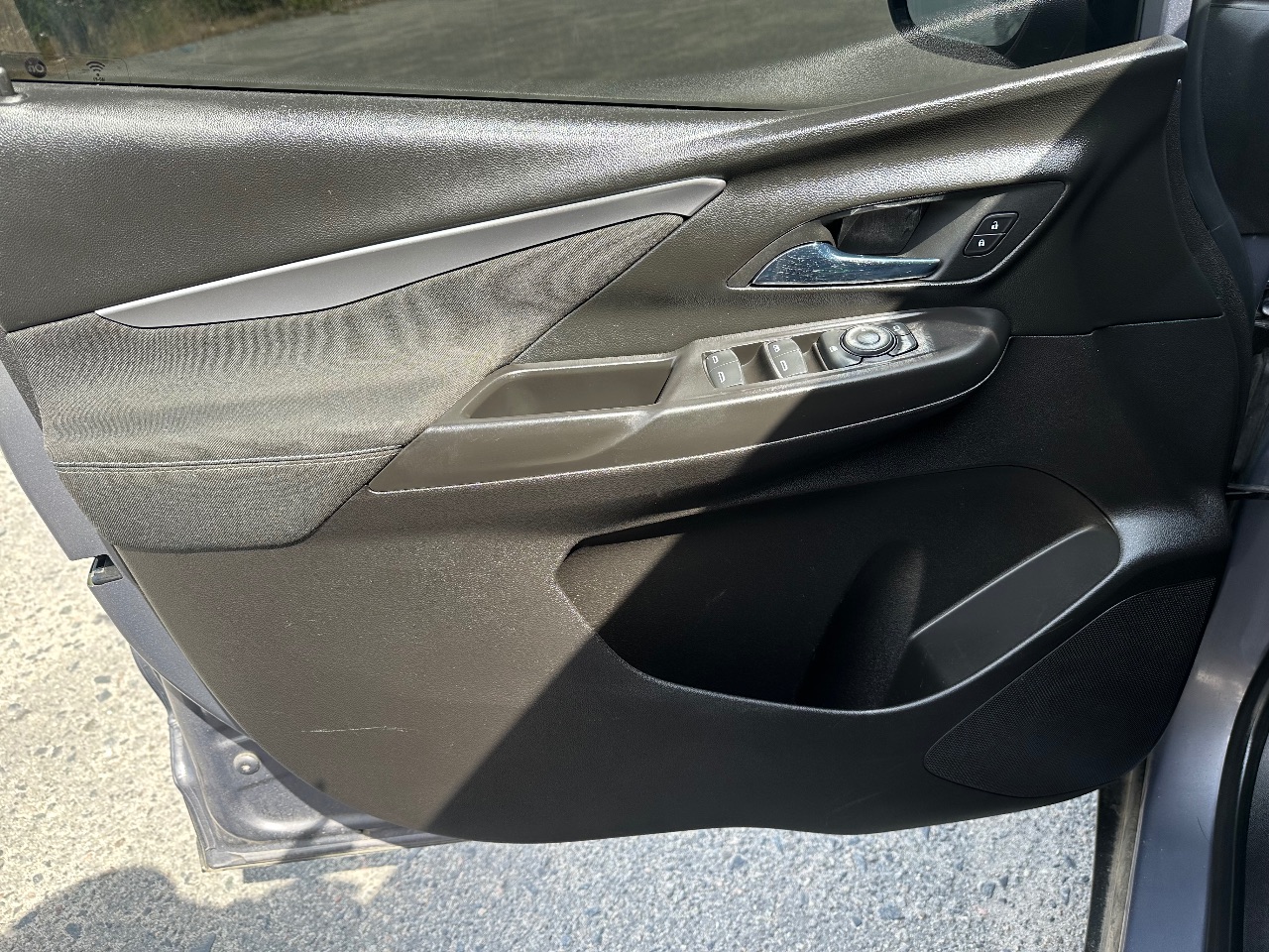 Chevrolet Bolt - фото 25