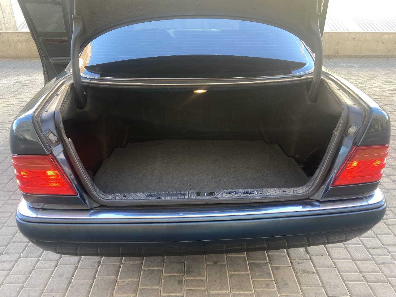 Mercedes-Benz E-Класс - фото 11