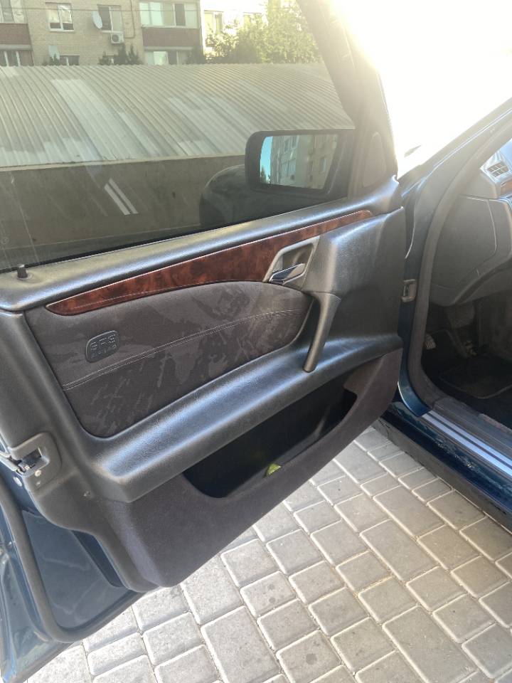 Mercedes-Benz E-Класс - фото 10