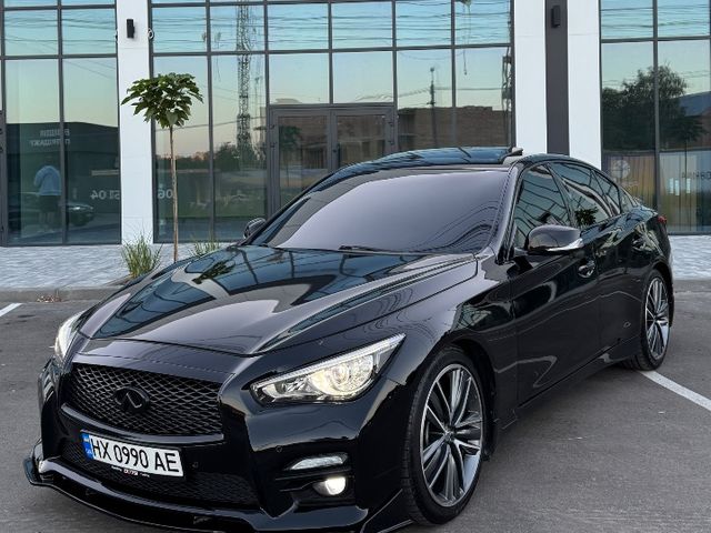 Infiniti Q50 - фото 1