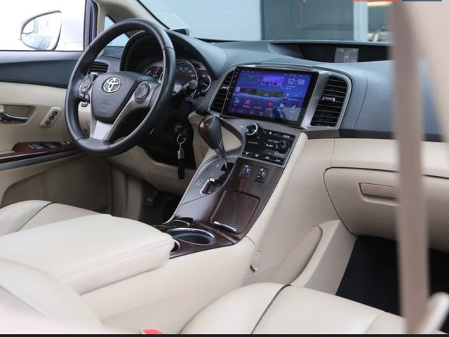 Toyota Venza - фото 4