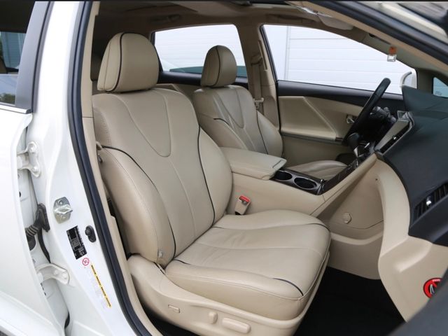 Toyota Venza - фото 3