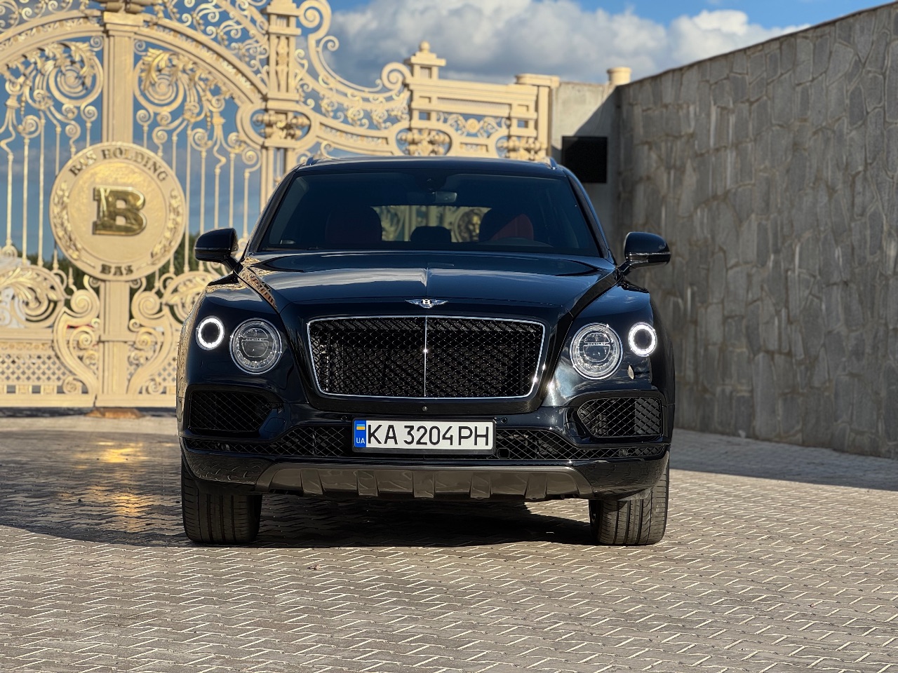 Bentley Bentayga - фото 9