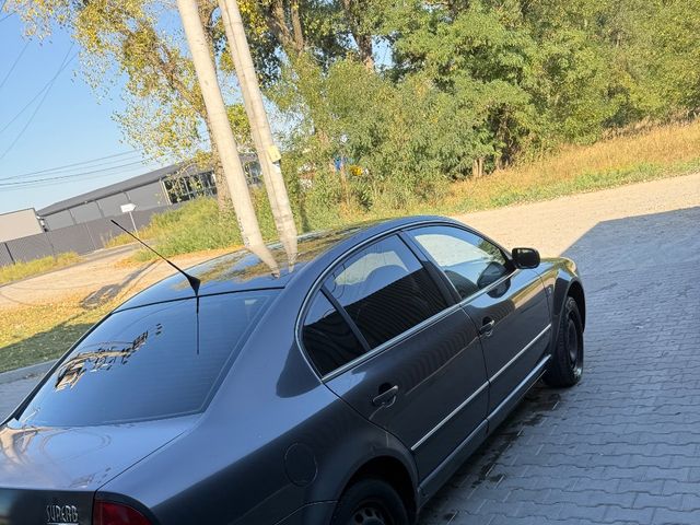 Skoda Superb - фото 2
