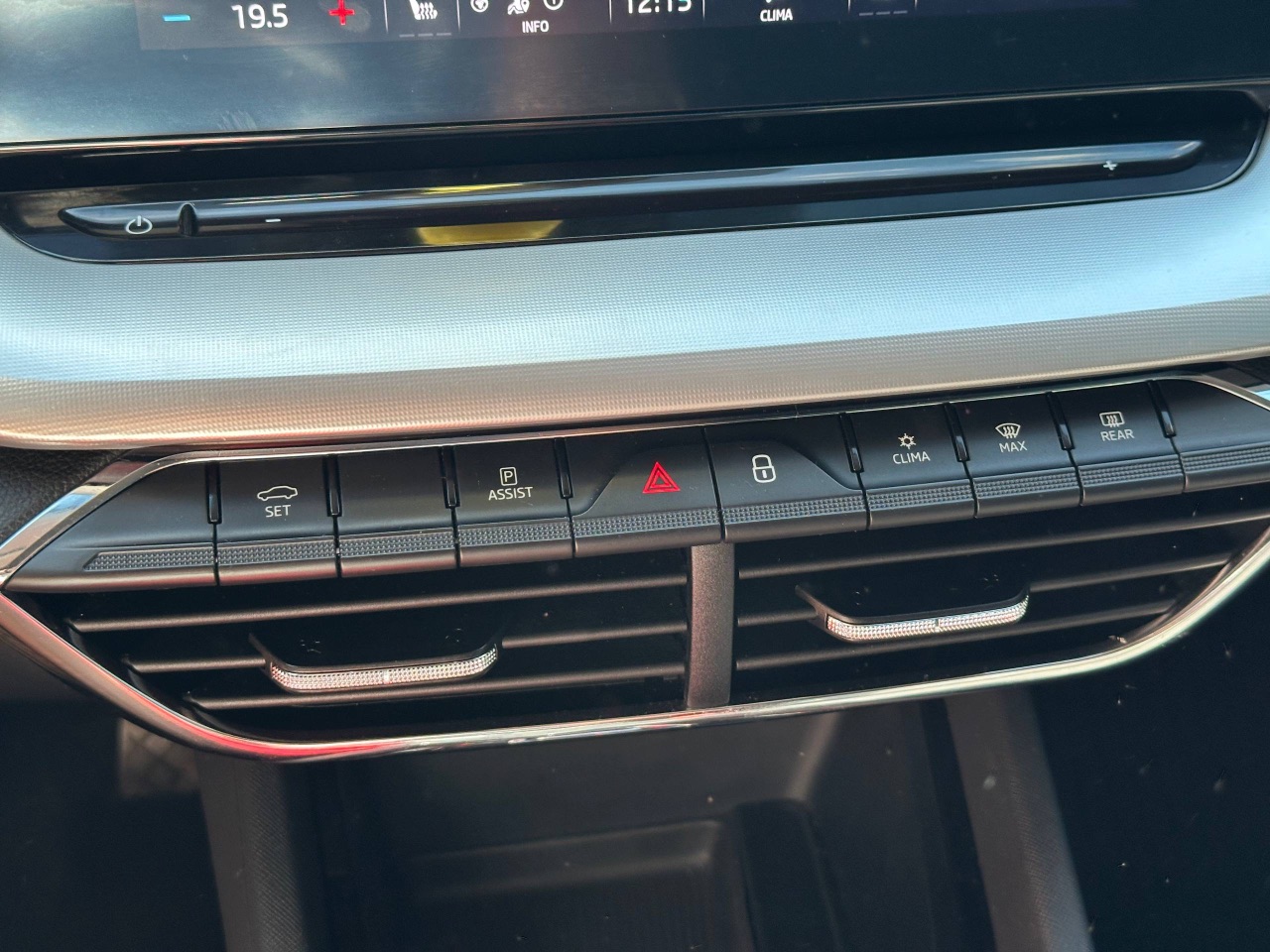 Skoda Octavia - фото 41