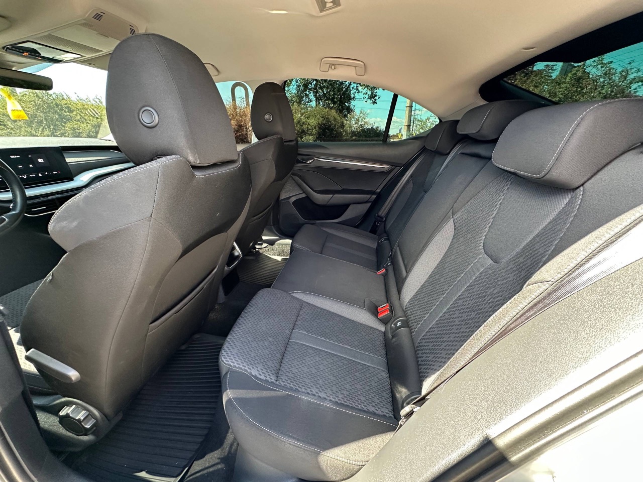 Skoda Octavia - фото 23