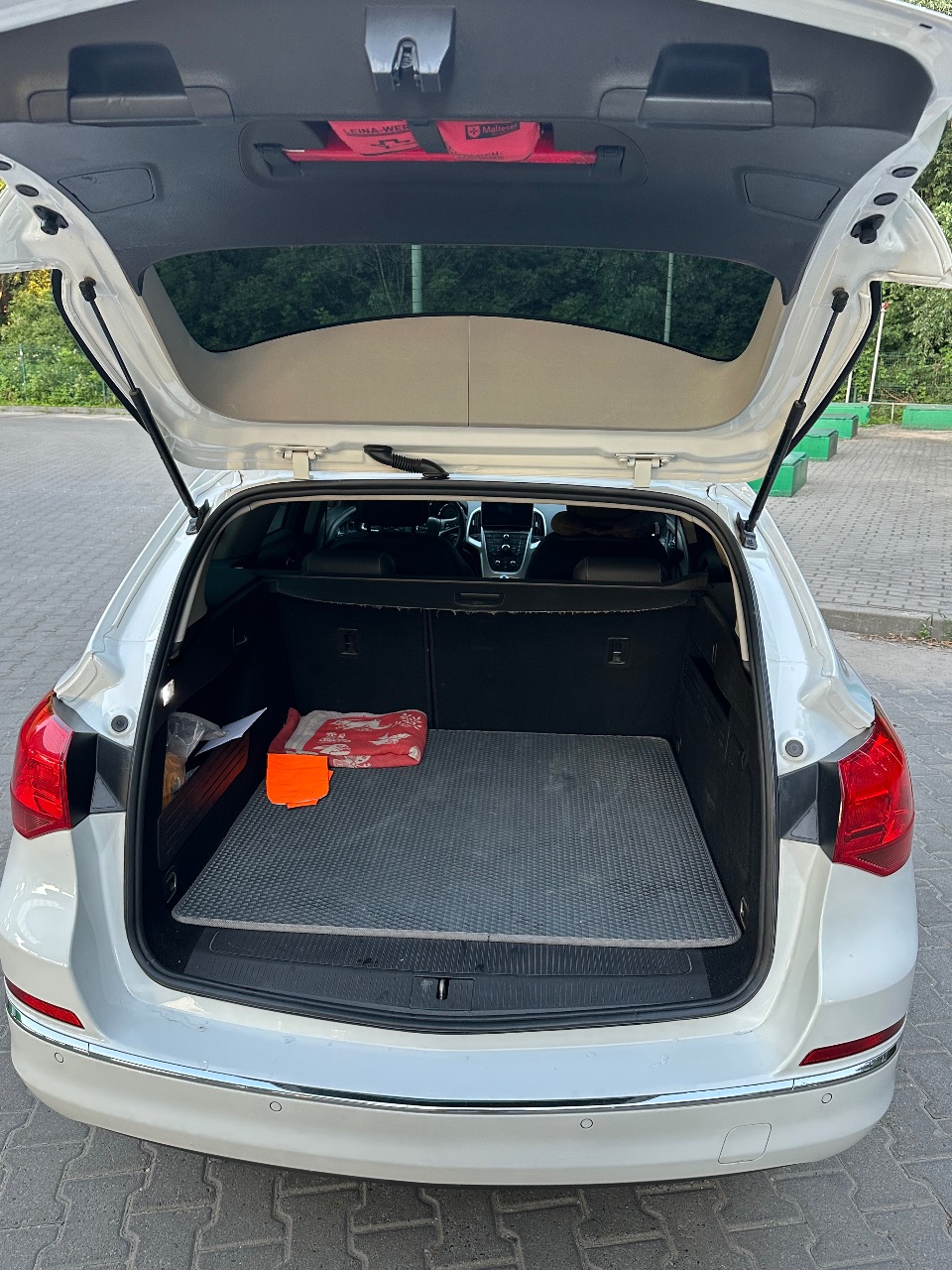 Opel Astra - фото 5