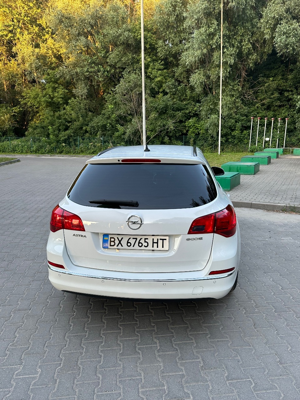 Opel Astra - фото 4