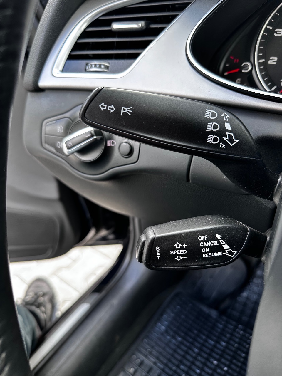 Audi A4 allroad - фото 11