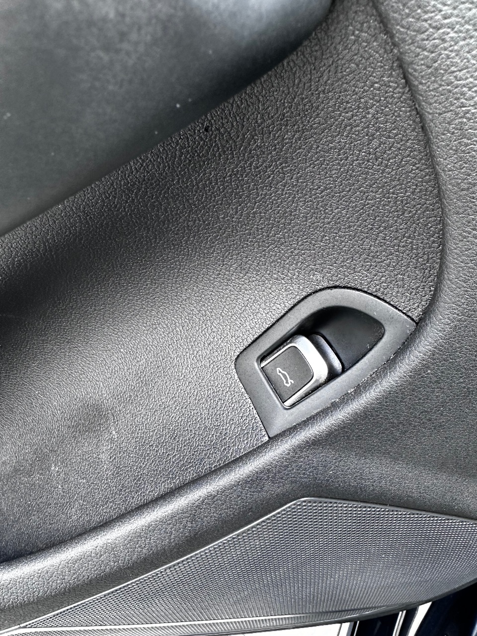 Audi A4 allroad - фото 12