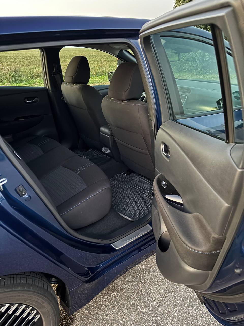 Nissan Leaf - фото 7