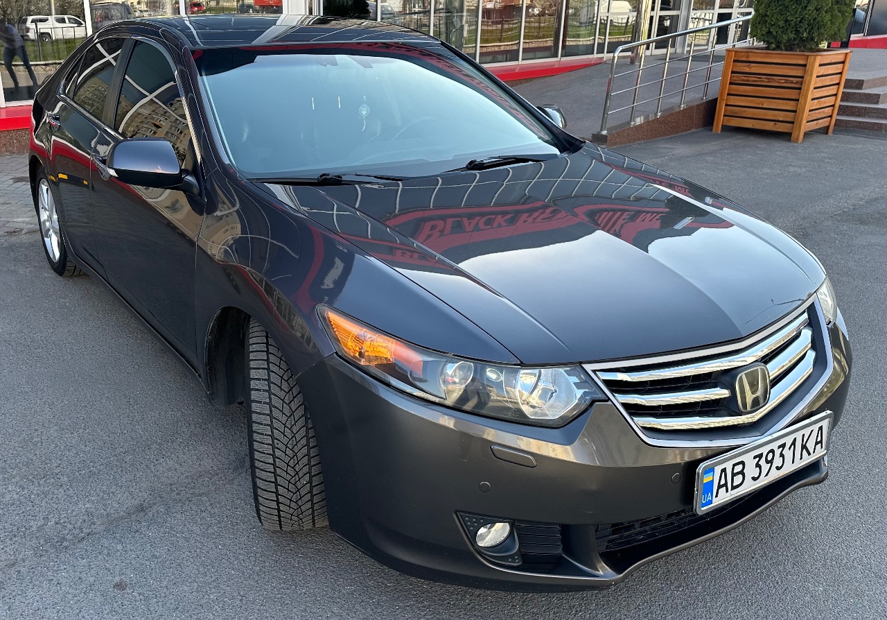 Honda Accord - фото 1