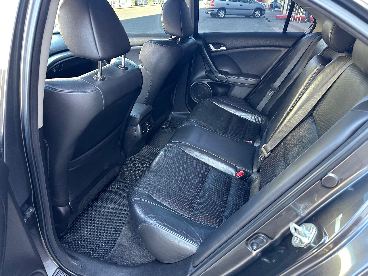 Honda Accord - фото 14